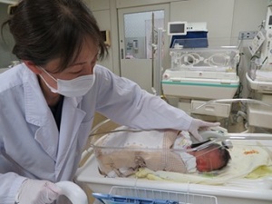 新生児聴力検査の写真